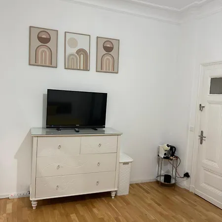 Sauberes Und Gemuetliches Проживание в семье