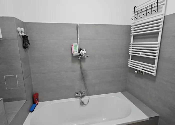 Sauberes Und Gemuetliches * 햄